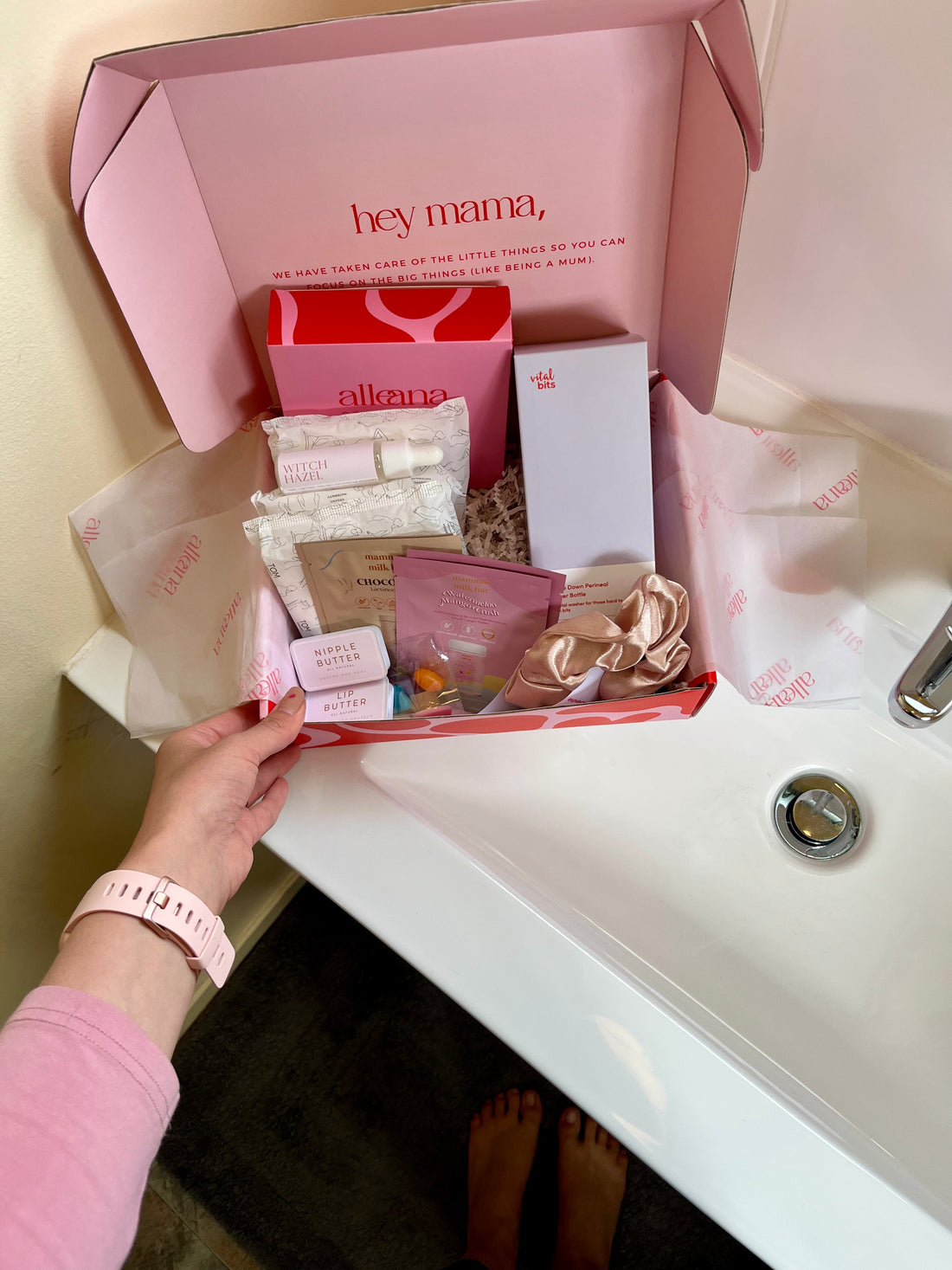 3 Things I Didn’t Need in My Hospital Bag (And the 5 Things I Wish I Packed)