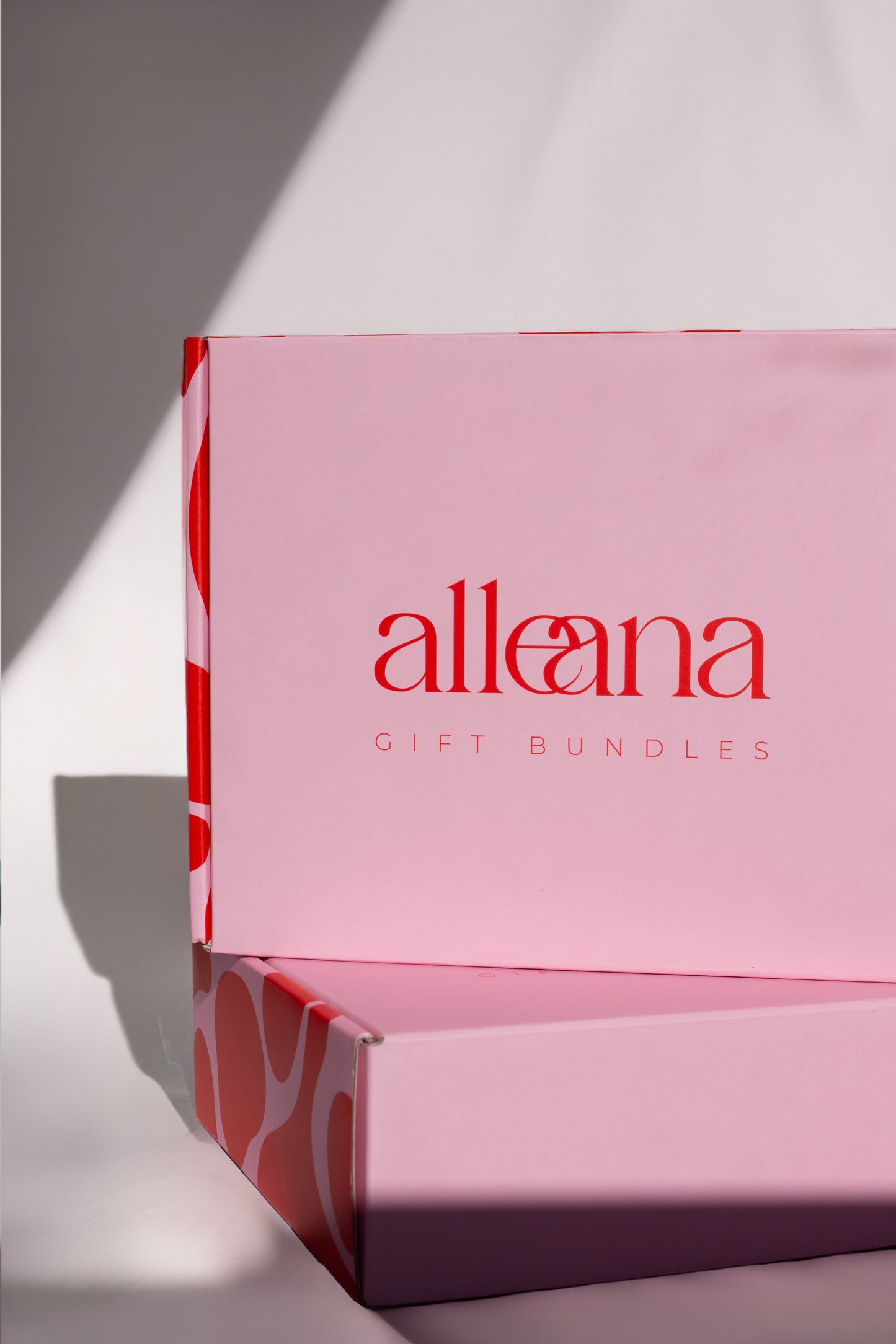 The Alle Ana Box