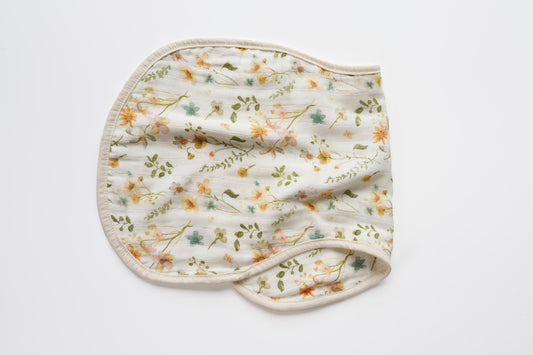 Bamboo muslin burp cloth in floral print for newborns NZ
