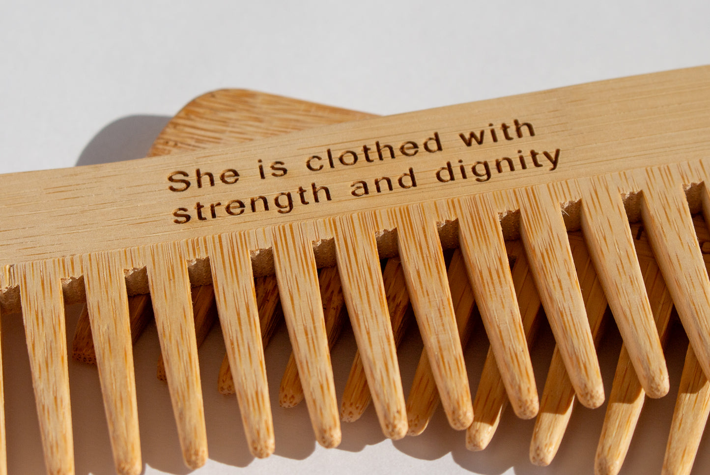 Birth comb for natural pain relief during contractions