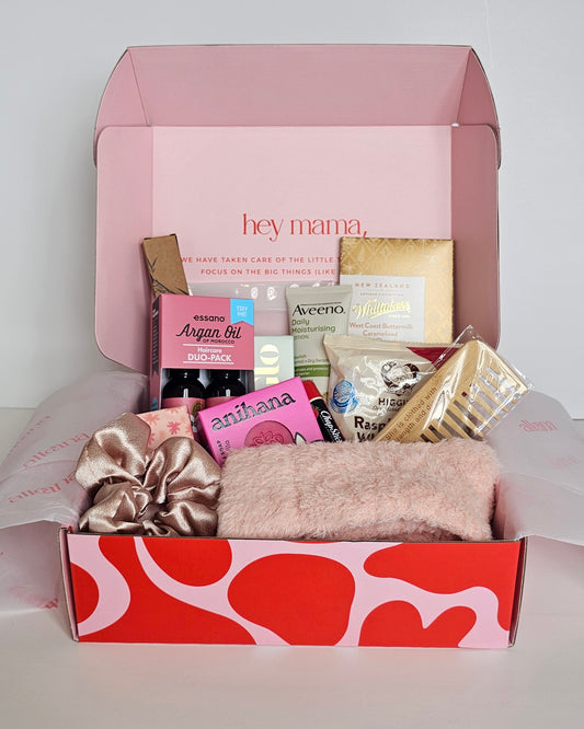 Luxury hospital bag essentials gift bundle for new mums NZ